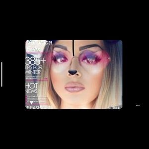 Meet your Posher, Veronica